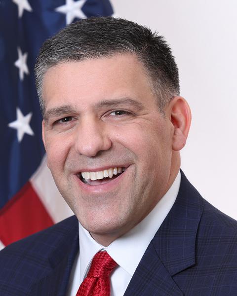 Matthew J Memoli